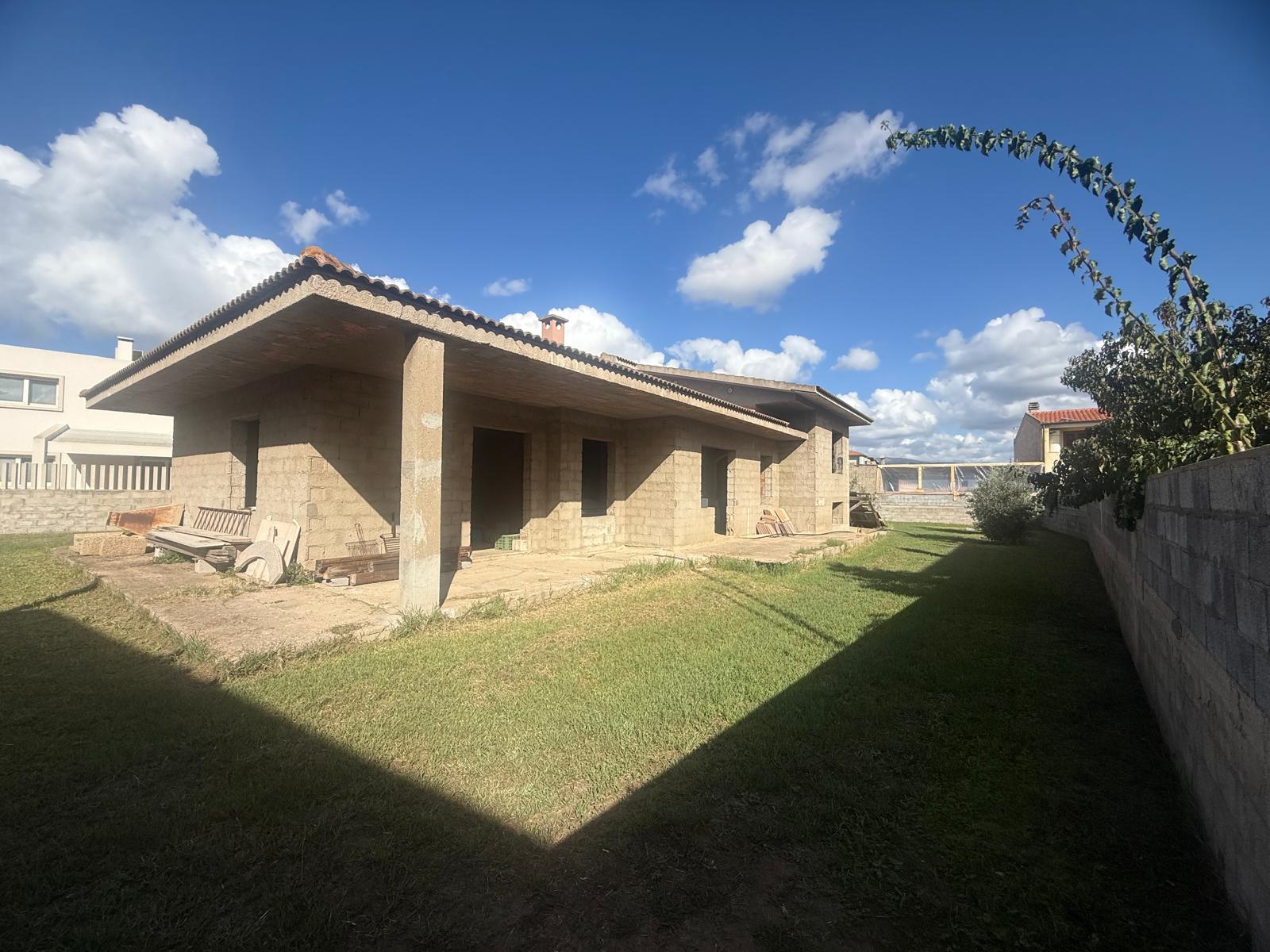Vendesi Villa a Valledoria