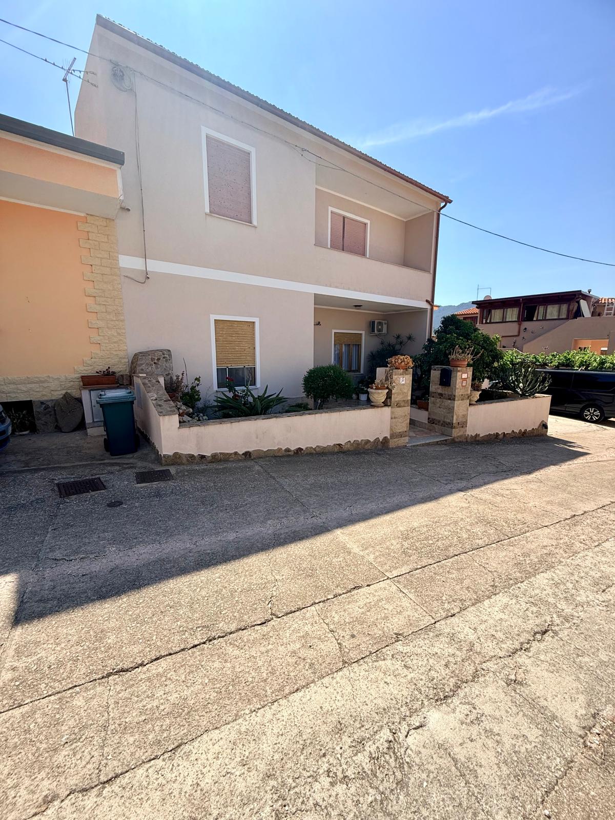 Vendesi Casa Singola