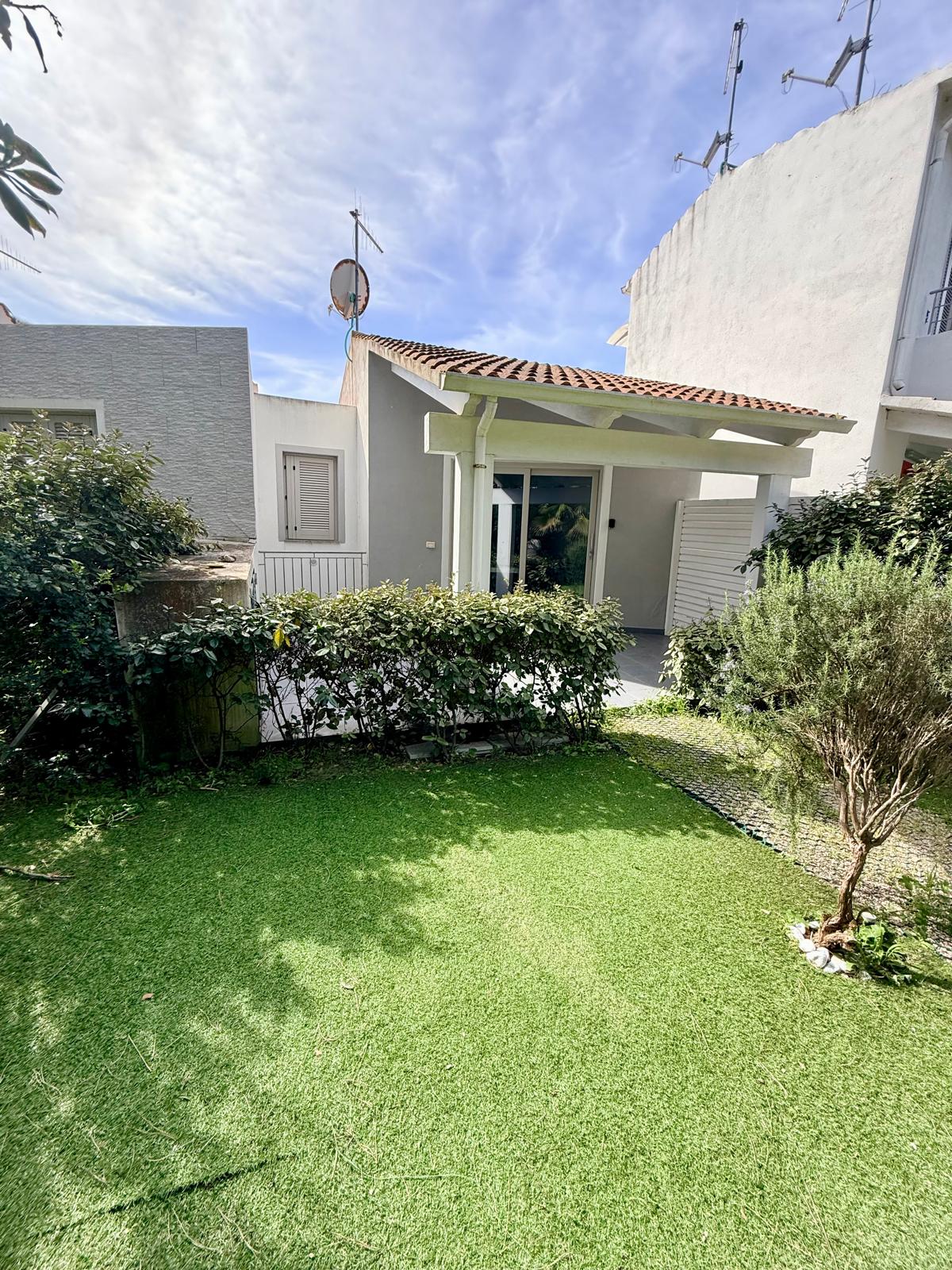 Vendesi villa in Pineta San Pietro a Valledoria